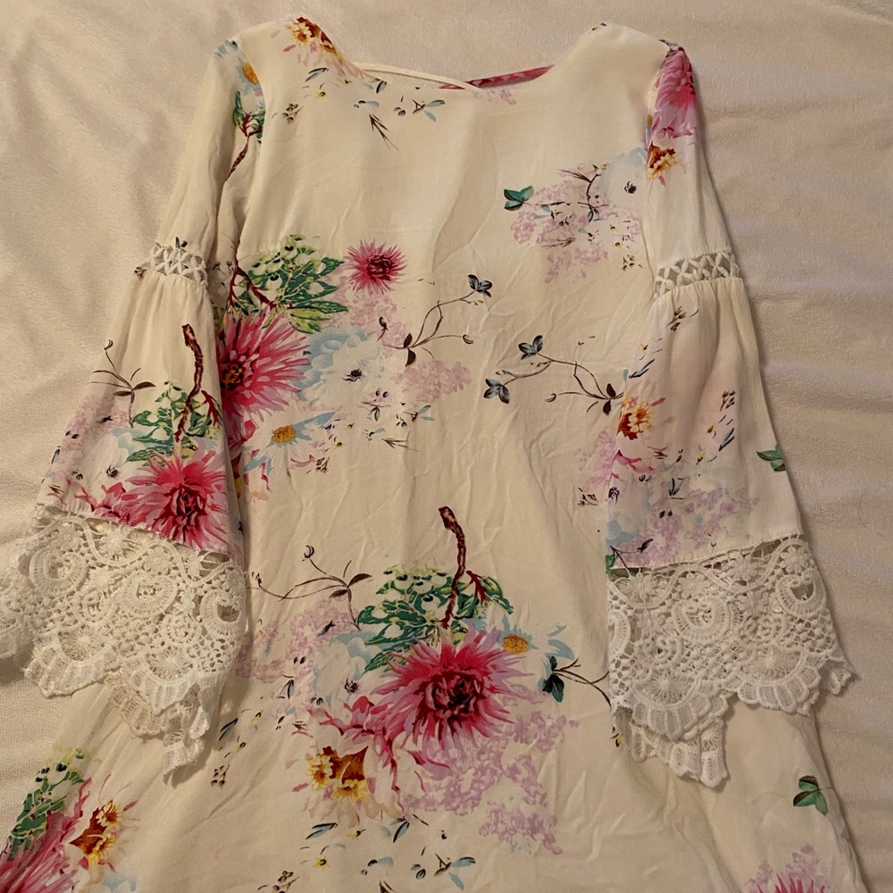 Used dress. Size small. Great condition